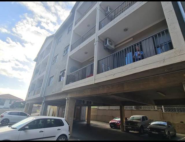 2 BEDROOM PROPERTY TO RENT IN BLUFF